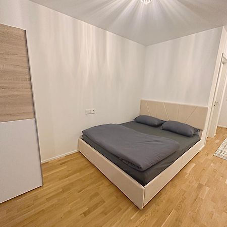 Seductive 1-Room Apt, Centre Of Estugarda Exterior foto